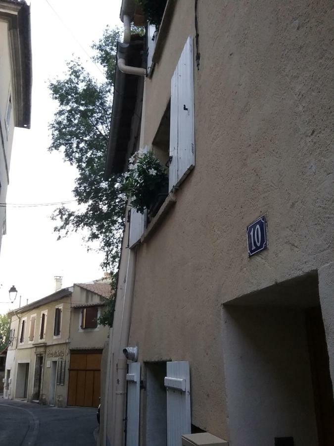 Au 10 Apartment L'Isle-sur-la-Sorgue Exterior photo